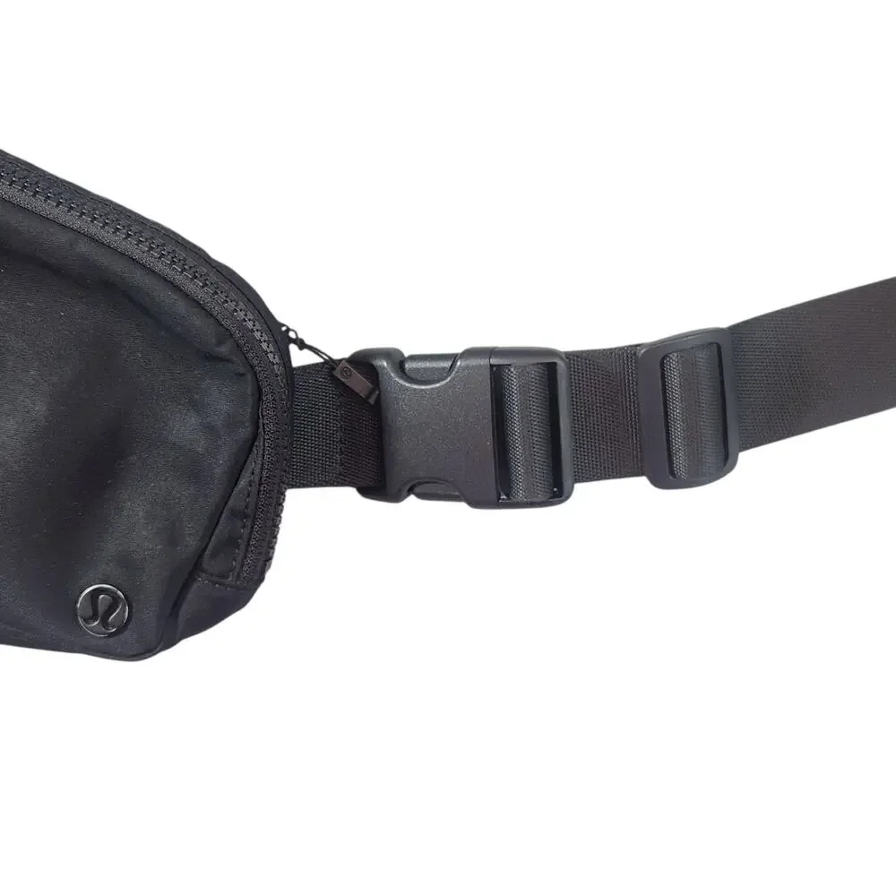 Lululemon Black Belt Bag /‎ Crossbody Pouch Adjustable Strap Nylon